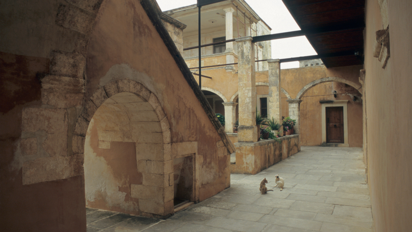 Deze biologische extra vierge olijfolie is koudgeperst uit Koroneiki-olijven, met een fruitig aroma en een zachte, peperige afdronk.