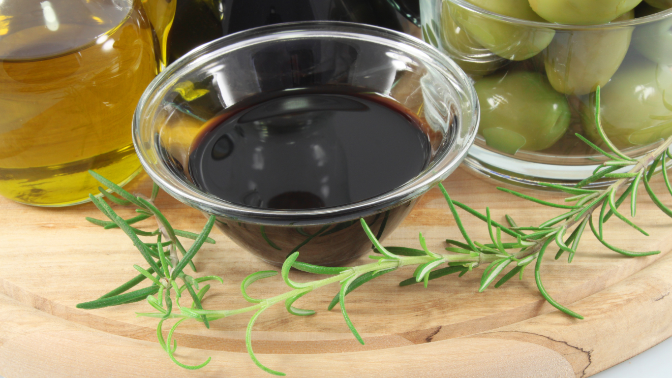 Crème variant: stroperig, intens en perfect voor salades, marinades en kaasplankjes