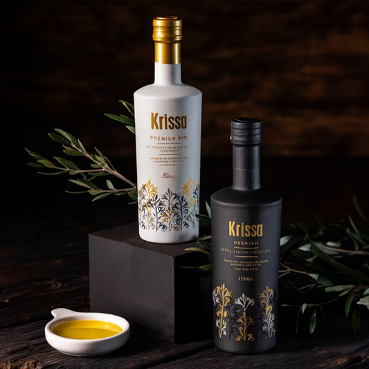 Ontdek het premium olijfolie‑duo uit Kissamos: Krissa BIO & Krissa Extra Vierge. Intens fruitig, koudgeperst en 100% natuurlijk. Perfect als cadeau of proeverij.