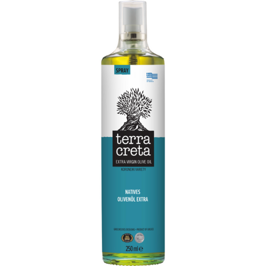 Premium Terra Creta olijfolie spray uit Kolymvari. 100% Koroneiki, koudgeperst en perfect te doseren. Ideaal voor grillen, bakken, salades en dagelijks koken.