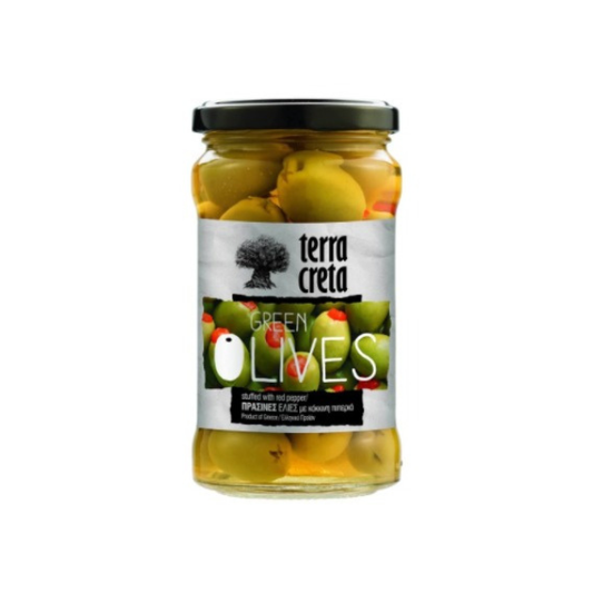 Knapperige groene olijven met stukjes paprika. Puur, smaakvol en ideaal voor salades, tapas en borrelmomenten. Authentieke kwaliteit van Terra Creta uit Kreta.  
